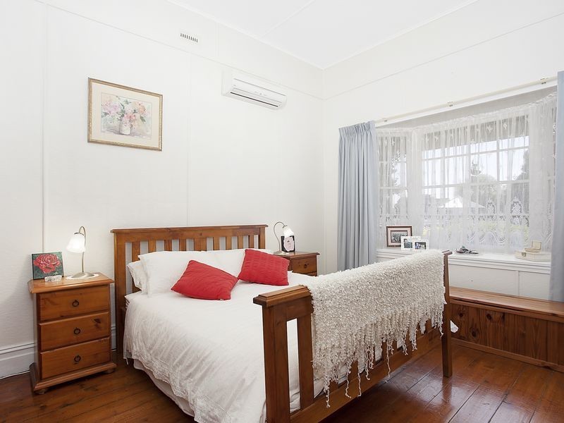 17 Duverney Street, Cressy VIC 3322