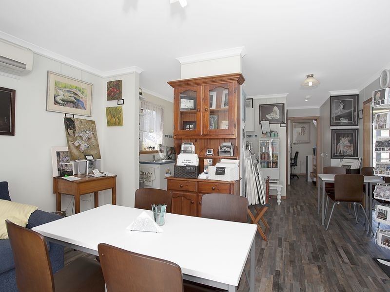 17 Duverney Street, Cressy VIC 3322