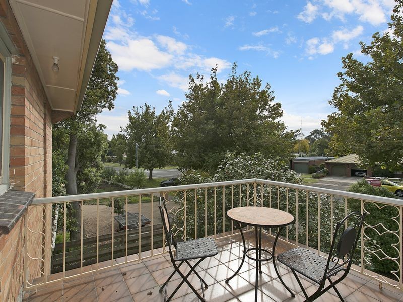 17 Grant Street, Colac VIC 3250