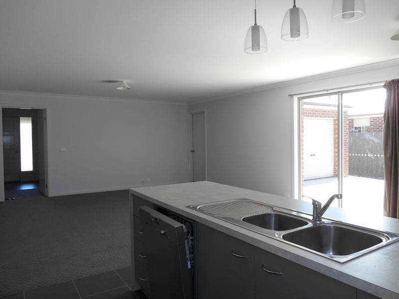 2 Jock Street, Colac VIC 3250