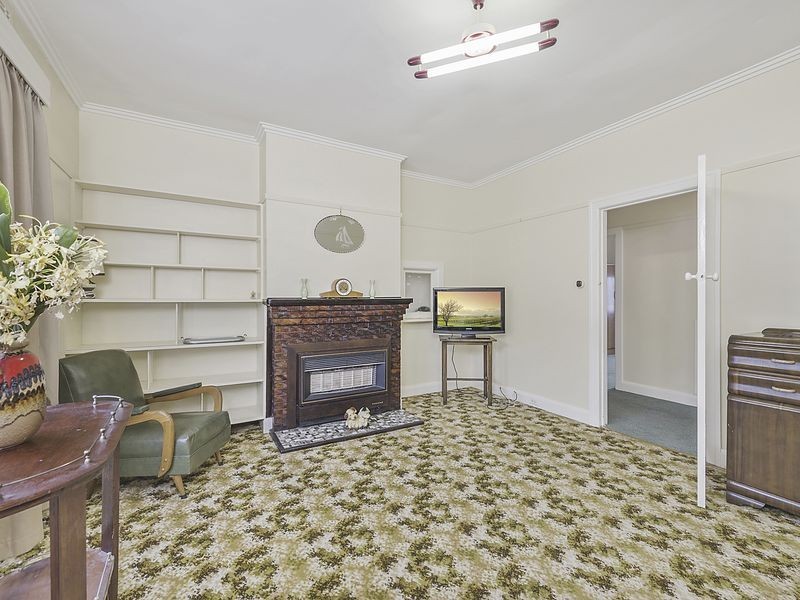 53 Moore Street, Colac VIC 3250