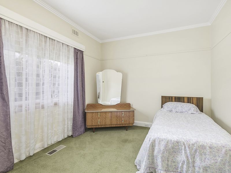 53 Moore Street, Colac VIC 3250