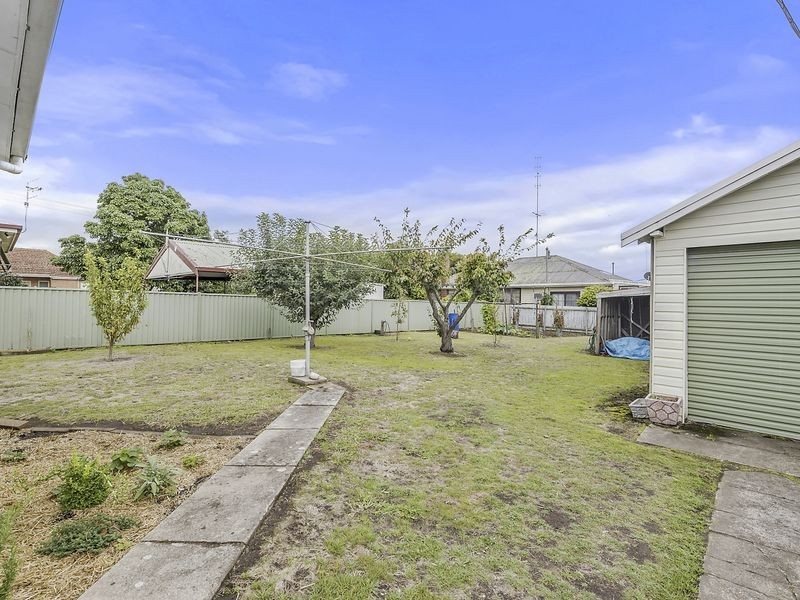 53 Moore Street, Colac VIC 3250