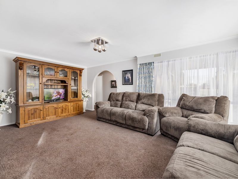 10 McLennan Street, Colac VIC 3250