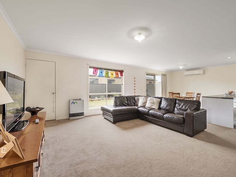 16 Jellie Street, Colac VIC 3250