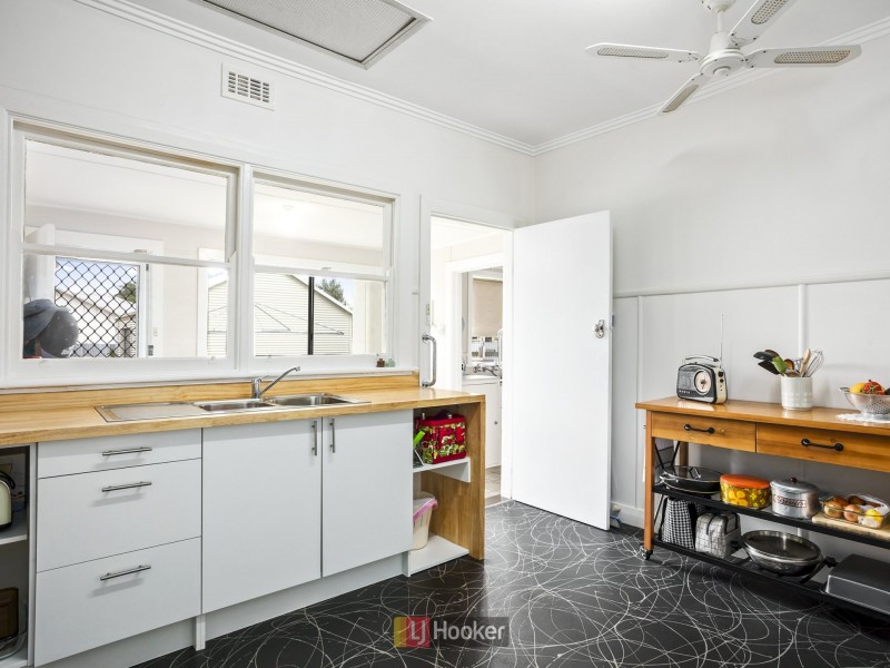 63 Sinclair Street, Colac VIC 3250