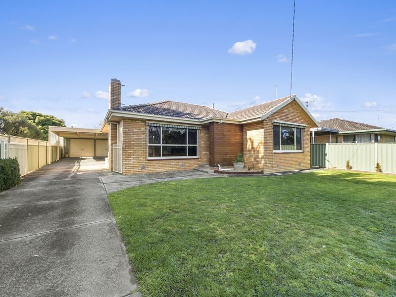 94 Sinclair Street, Colac VIC 3250