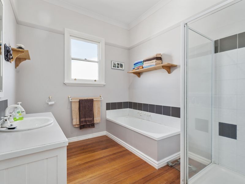 64 Polwarth Street, Colac VIC 3250