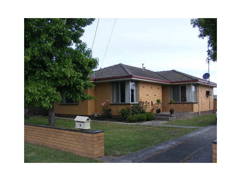 6 John Crescent, Colac VIC 3250