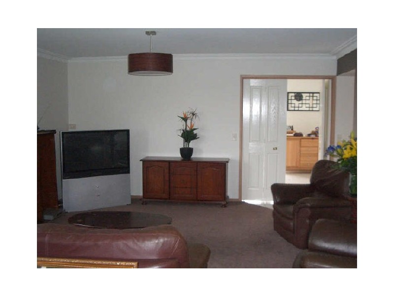 4 Callistemon Court, Elliminyt VIC 3250