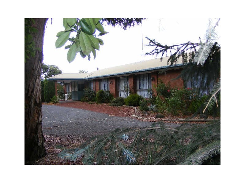 214 Airey Street, Elliminyt VIC 3250