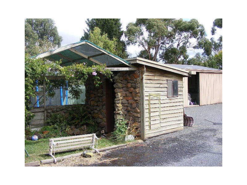 214 Airey Street, Elliminyt VIC 3250