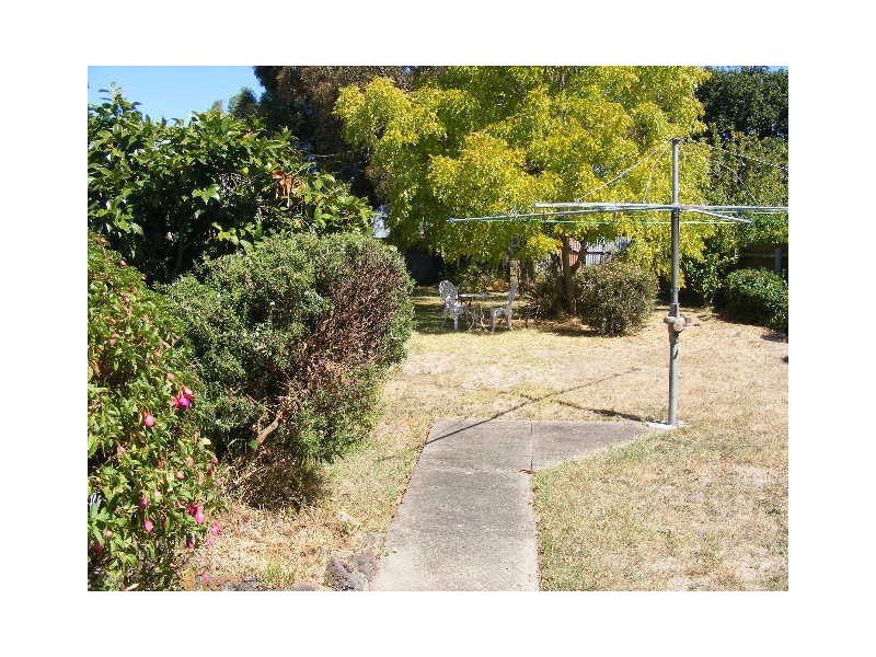 80 Moore Street, Colac VIC 3250
