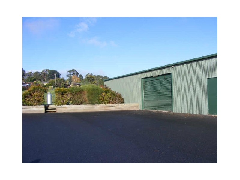 10 Spring Street, Elliminyt VIC 3250