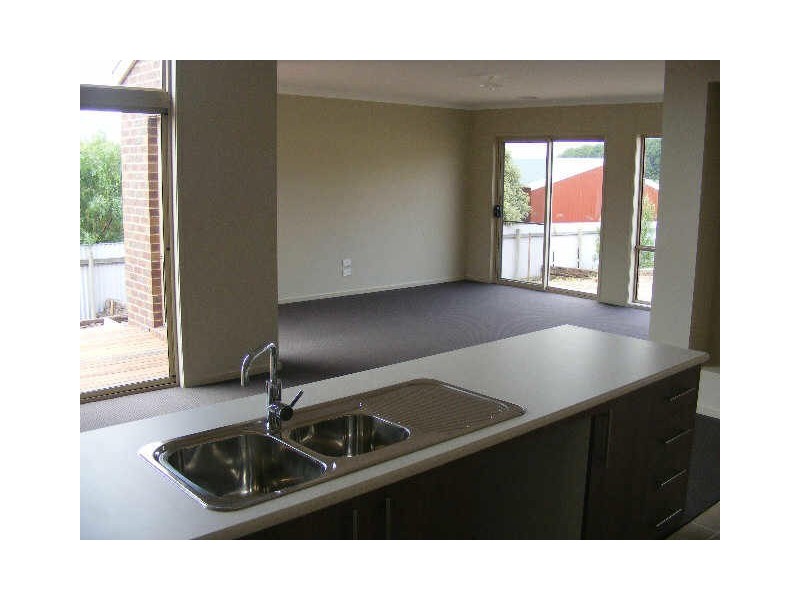 1 Scanlan Drive, Elliminyt VIC 3250