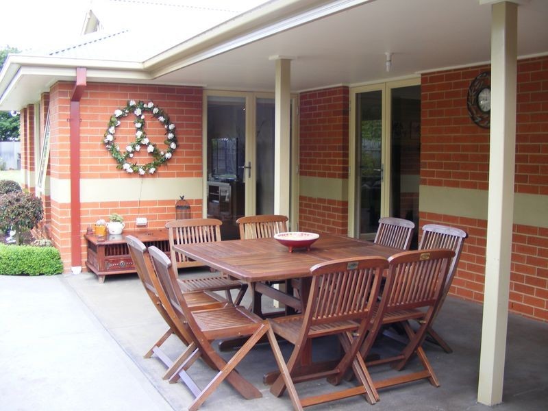 156 Pound Road, Elliminyt VIC 3250