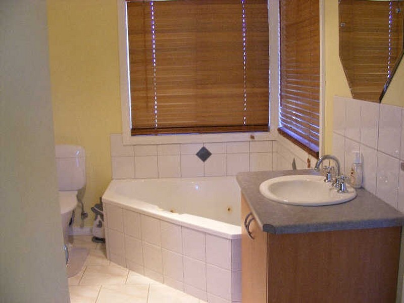 6 Coads Lane, Colac VIC 3250