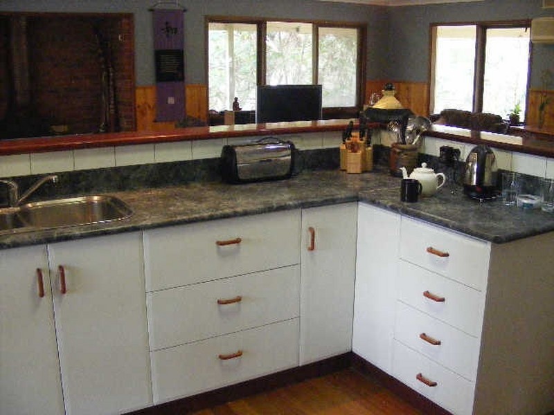 25 Barrys Road, Barongarook VIC 3249