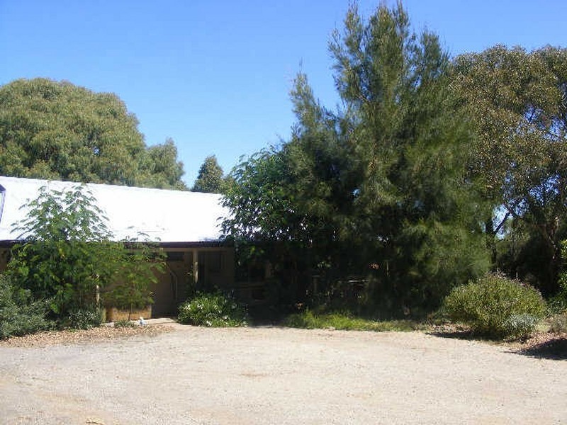 25 Barrys Road, Barongarook VIC 3249