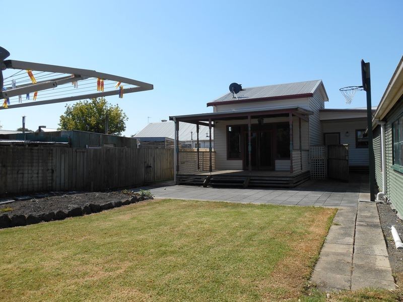30 Ligar Street, Colac VIC 3250