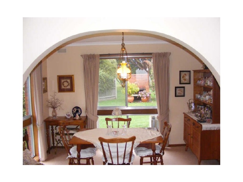350 Irrewillipe Road, Elliminyt VIC 3250