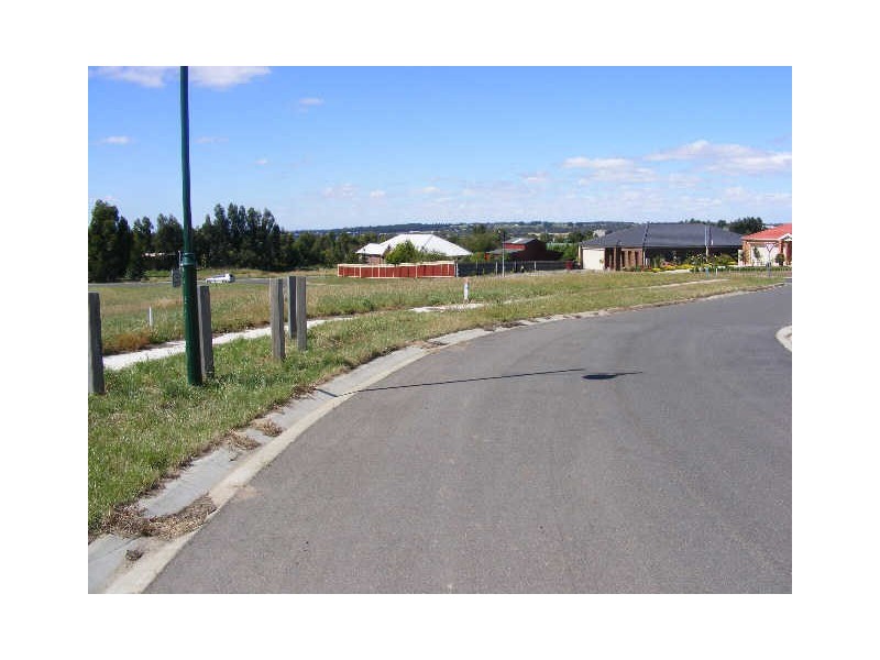 97/ Fulford Crescent, Elliminyt VIC 3250