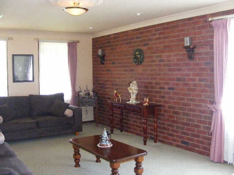 30 Mahoneys Road, Elliminyt VIC 3250