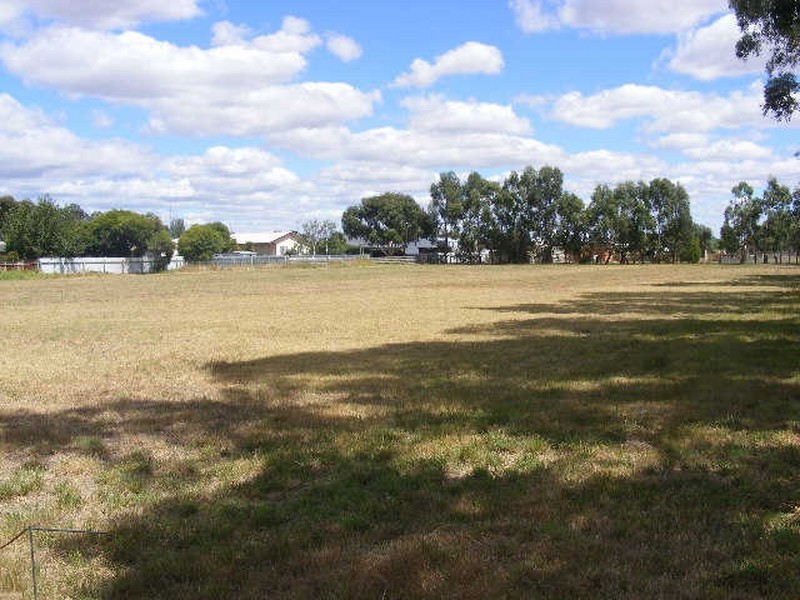 3/185 Main Street, Elliminyt VIC 3250