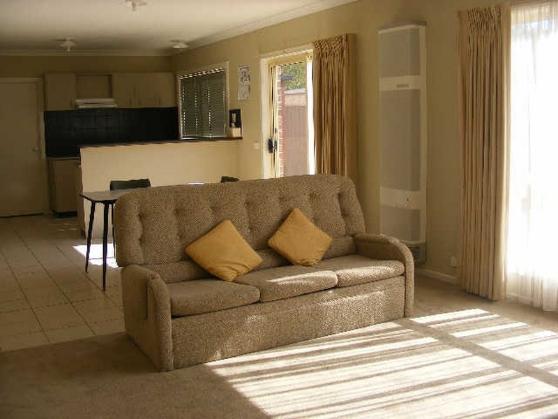 3/51 Calvert Street, Colac VIC 3250