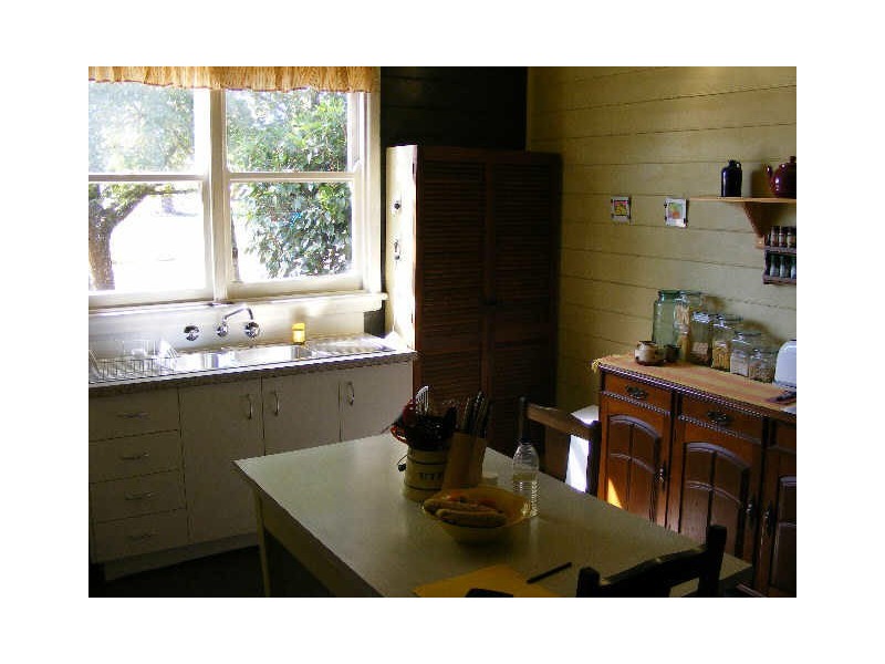 910 Carpendeit Road, Bungador VIC 3260