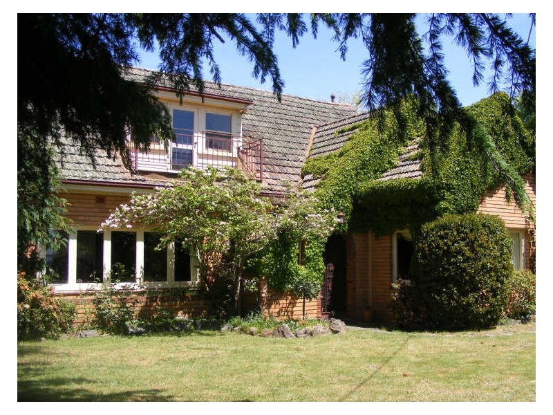 14 Queens Avenue, Colac VIC 3250