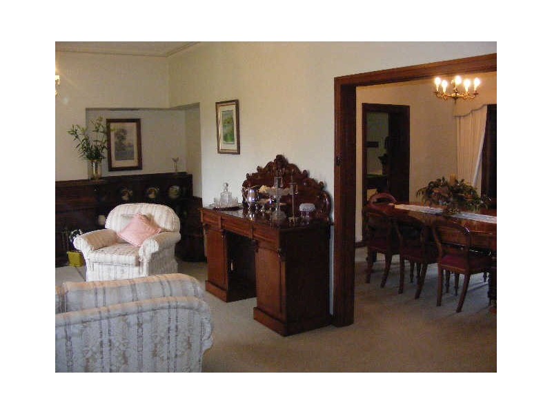 14 Queens Avenue, Colac VIC 3250