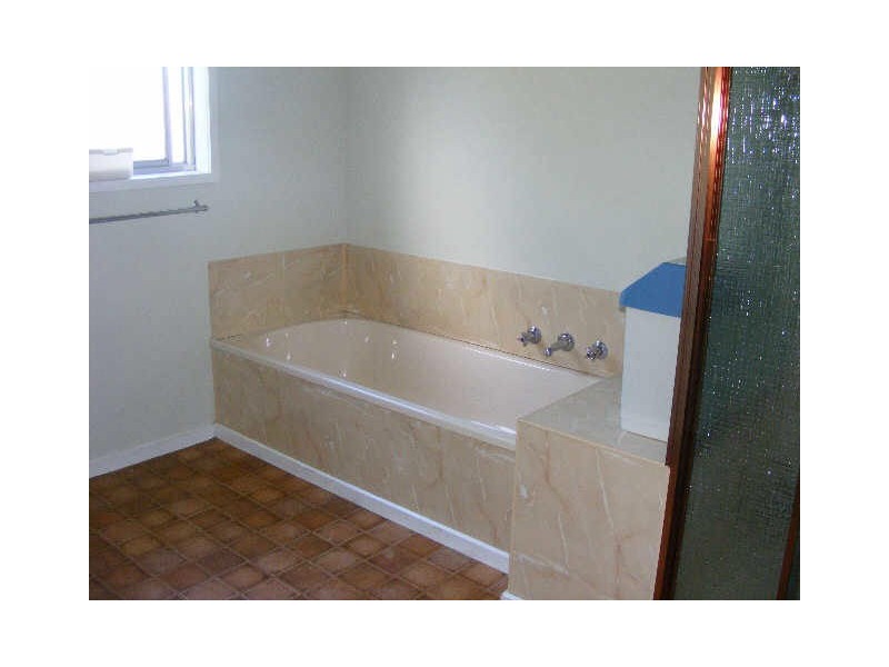 79 Campbell Street, Colac VIC 3250