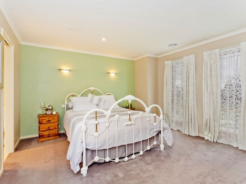 25 Roseneath Road, Warncoort VIC 3243