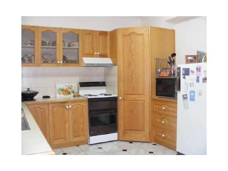 17 Grant Street, Colac VIC 3250
