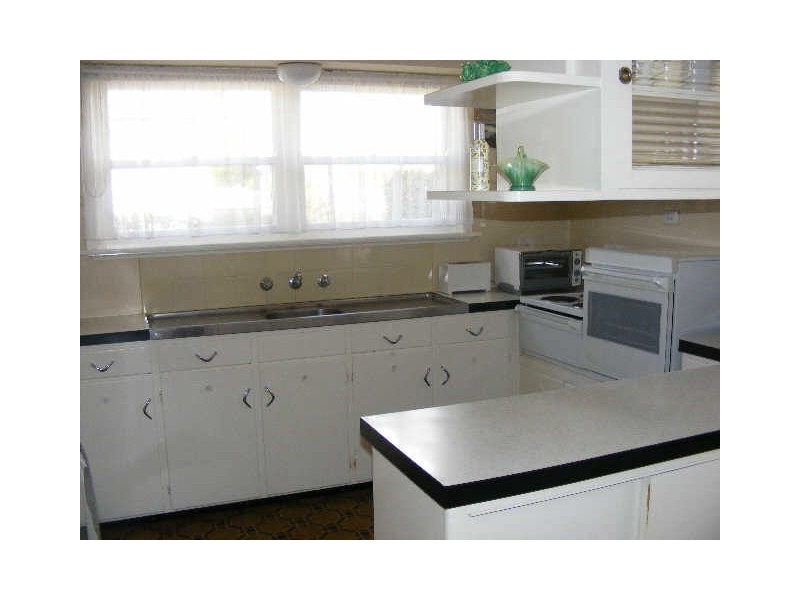 56 Calvert Street, Colac VIC 3250