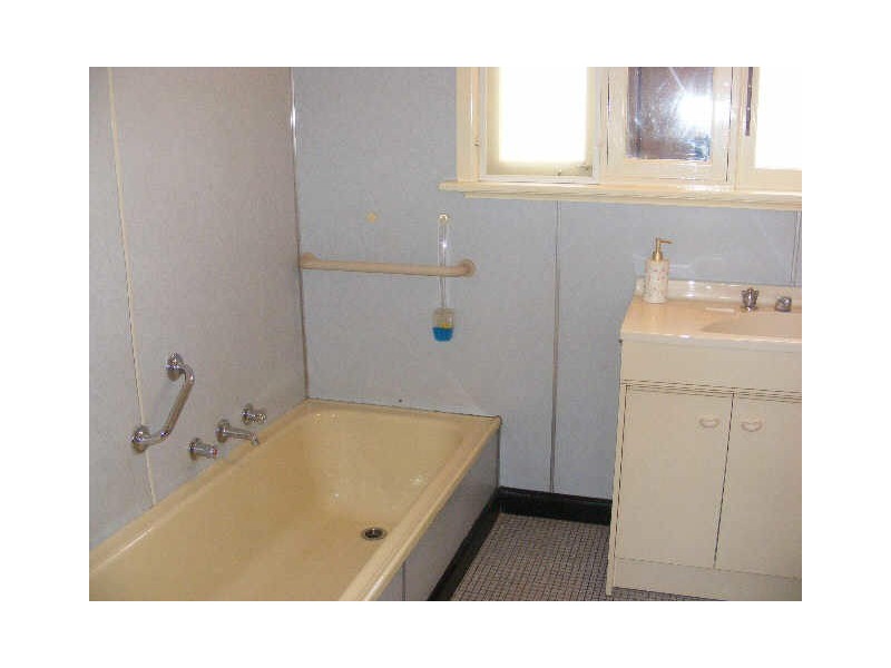 56 Calvert Street, Colac VIC 3250