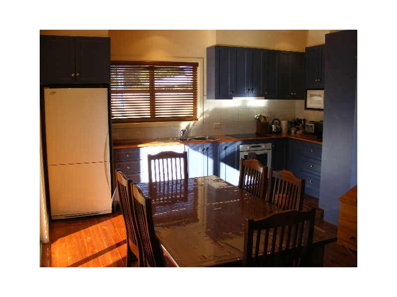 64 Hart Street, Colac VIC 3250