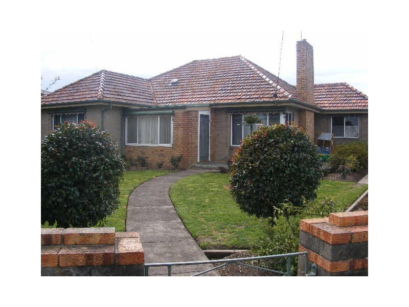 54 Sinclair Street, Colac VIC 3250