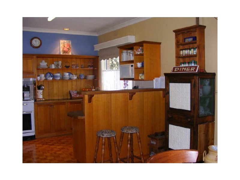 54 Sinclair Street, Colac VIC 3250