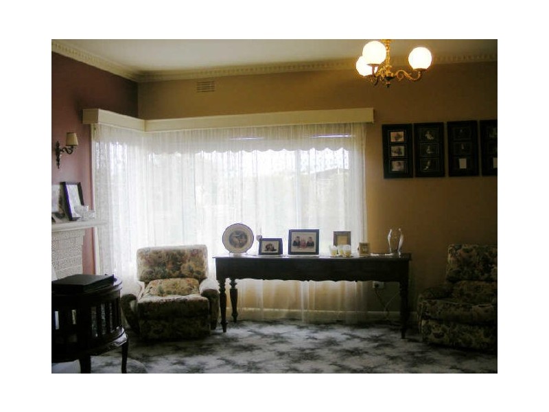 54 Sinclair Street, Colac VIC 3250