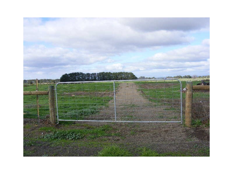 790 Corangamite Lake Road, Colac VIC 3250