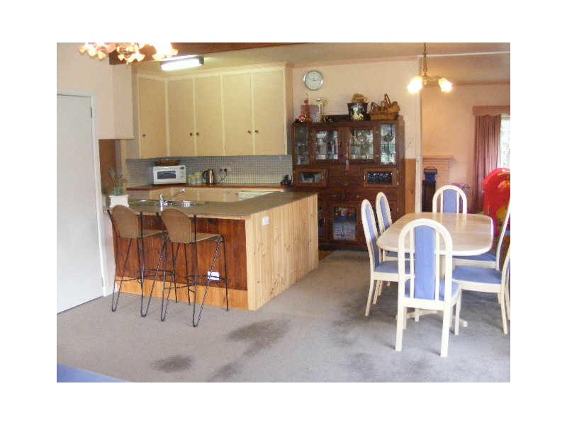 70 Nightingales Road, Kawarren VIC 3249