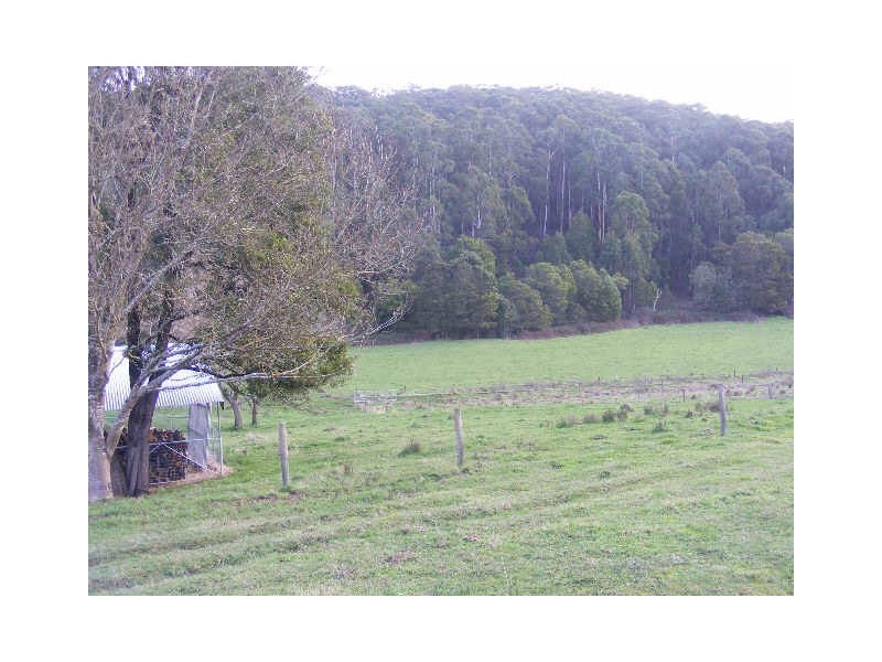 70 Nightingales Road, Kawarren VIC 3249