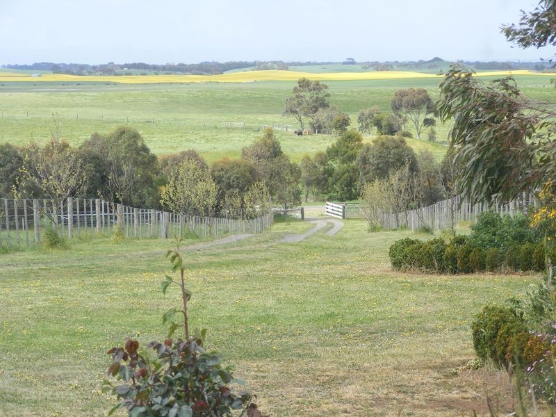 585 Eurack Road, Eurack VIC 3251