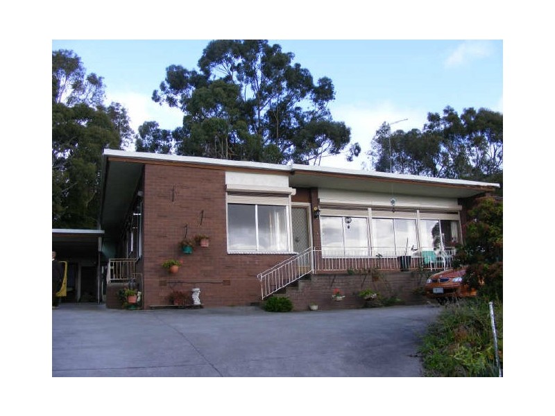 48 Tulloh Street, Elliminyt VIC 3250