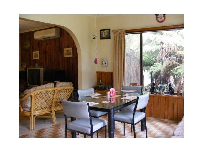 15 Maxwell Road, Kawarren VIC 3249