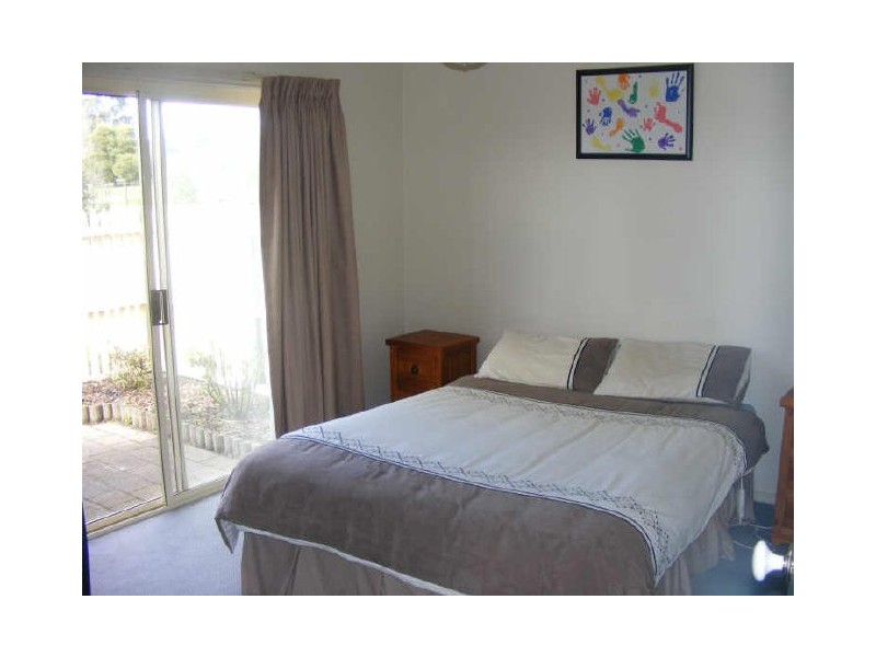 76 Slater Street, Elliminyt VIC 3250