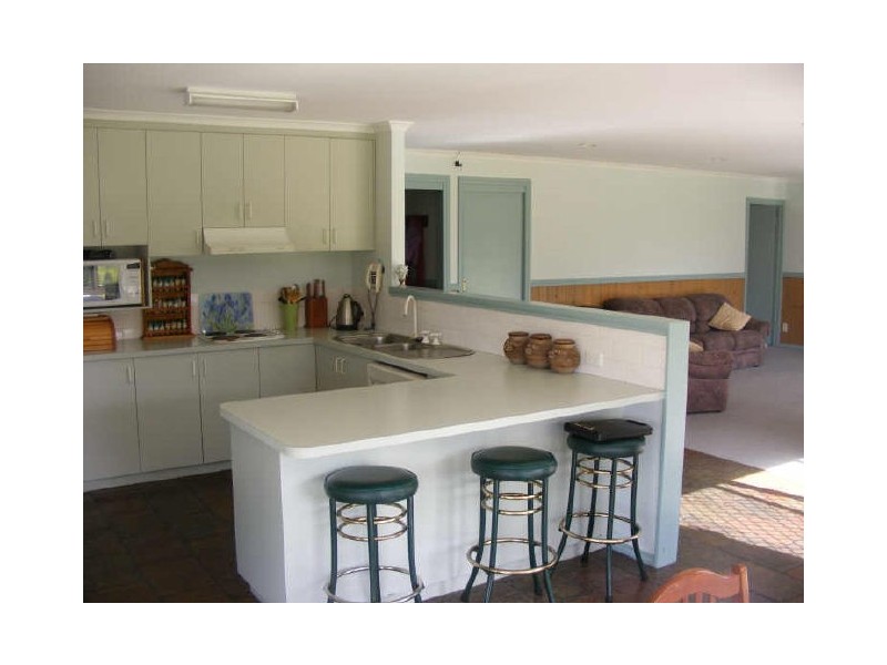 76 Slater Street, Elliminyt VIC 3250