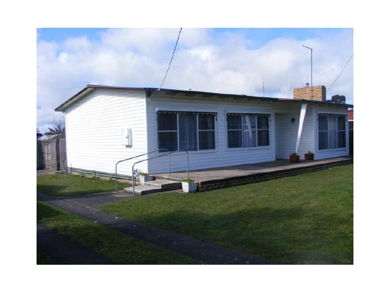 6 Archer Street, Colac VIC 3250